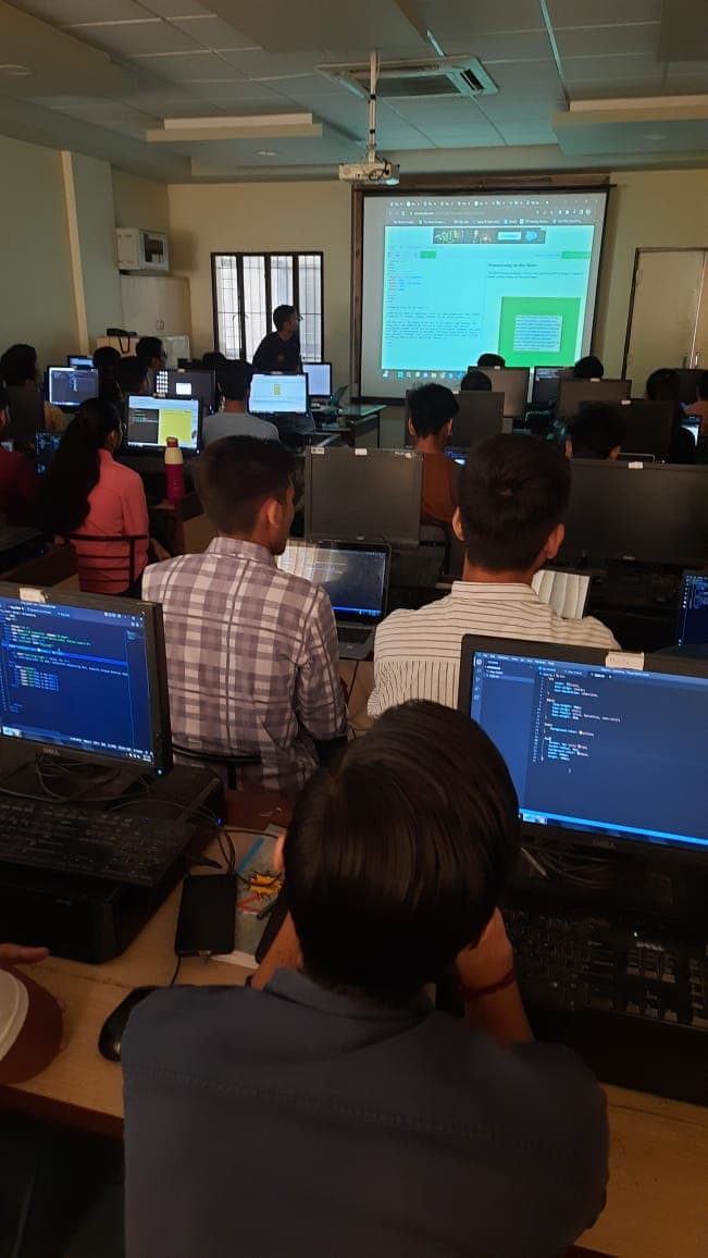 Harsh Agarwal Indianmusk workshop Poornima College web development session 3